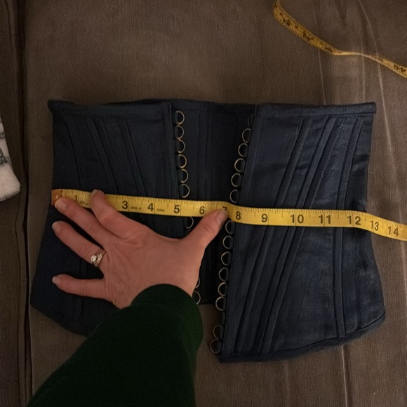 Armstreet Renaissance Medieval Long Sleeve Corset - Picture 4 of 4